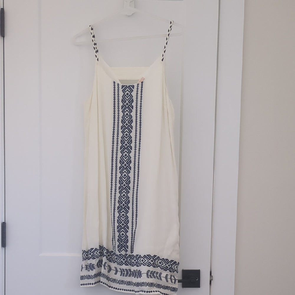 Elegant White and Blue Patterned Dress